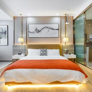 Yunmu International Hotel Chongqing Jiefangbei Pedestrian Street Branch